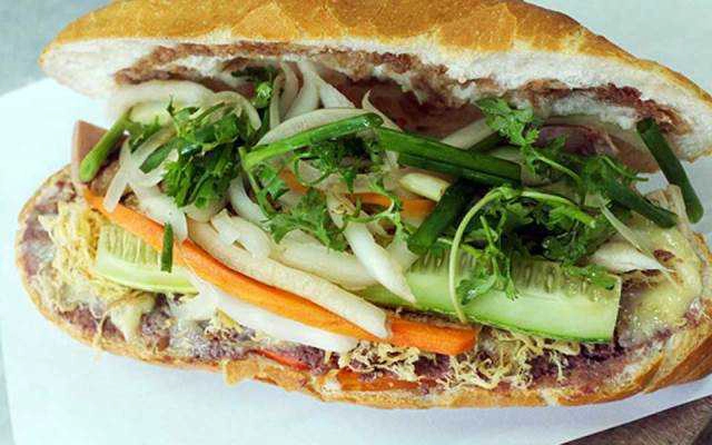 Tiệm Bánh Bánh Mì Phước Thành