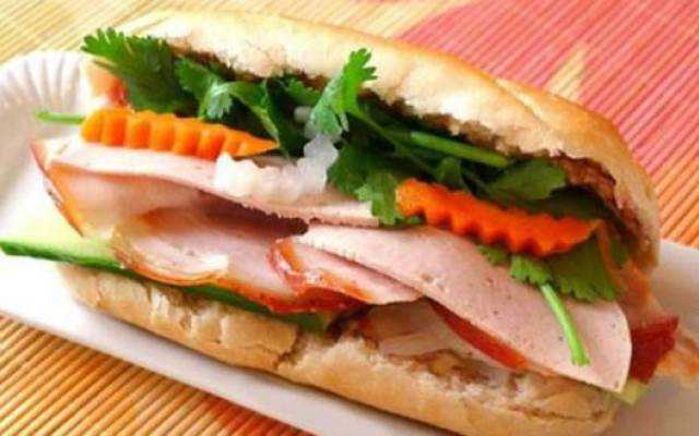 Tiệm Bánh Bánh Mì Thế Anh
