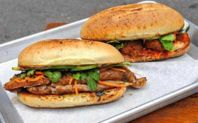 Tiệm Bánh Bánh Mì Thịt Nướng Số 60 - Trương Quốc Dung