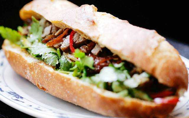 Tiệm Bánh Bánh Mì Thổ Nhĩ Kỳ Minh Tuấn - Cách Mạng Tháng 8