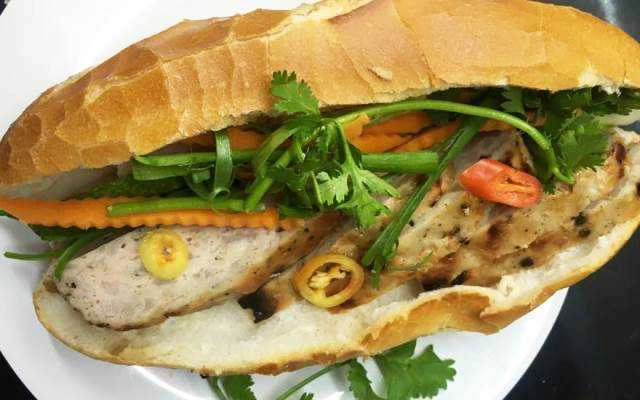 Tiệm Bánh Bánh Mì Thu Hà - Phan Đình Phùng