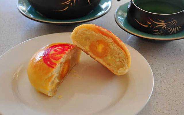 Tiệm Bánh Bánh Pía Sóc Trăng - 742 Hồng Bàng
