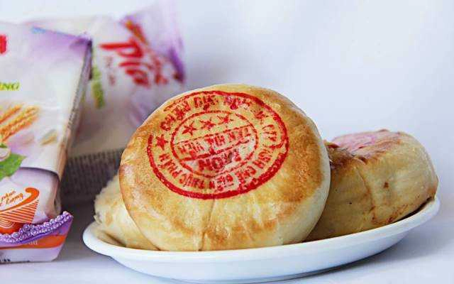 Tiệm Bánh Bánh Pía Tân Huê Viên - Đặc Sản Sóc Trăng