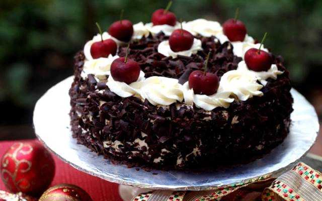 Tiệm Bánh Black Forest - Bánh Đức