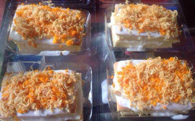 Tiệm Bánh Bông Lan Sốt Phô Mai