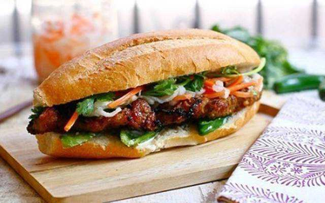 Tiệm Bánh Boy - Bánh Mì, Nem Huế & Giò Chả