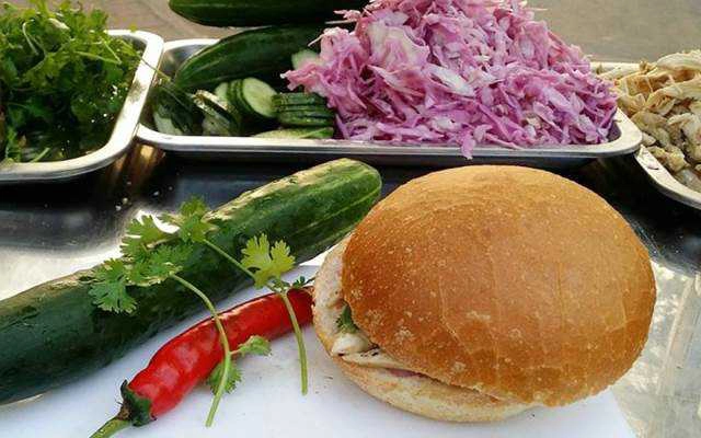 Tiệm Bánh Chicken Bread