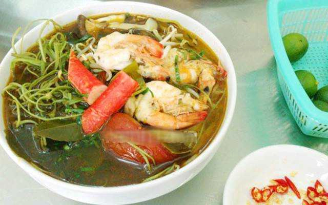 Tiệm Bánh Cô 3 Sài Gòn - Bánh Mì & Bún Thái
