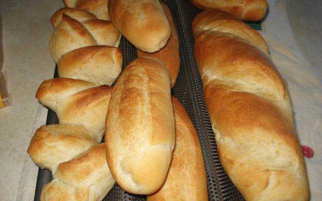 Tiệm Bánh Cở Sở Sản Xuất Bánh Mì