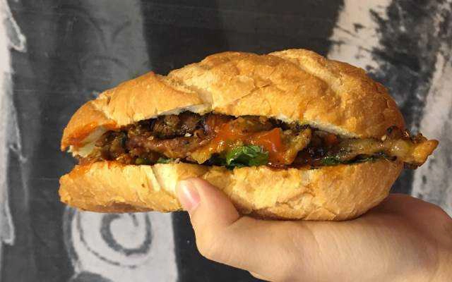 Tiệm Bánh Đạt Thành - Lò Bánh Mì Điện