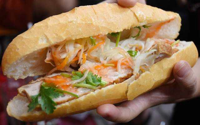 Tiệm Bánh Định - Bánh Mì Chả Giò