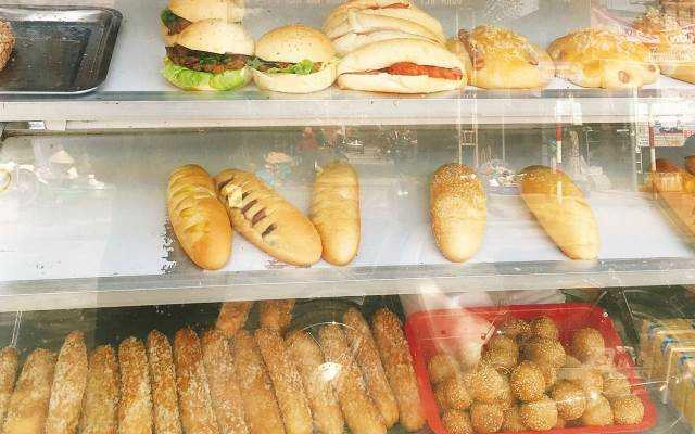 Tiệm Bánh Đông Chiều - Bánh Mì & Bánh Ngọt