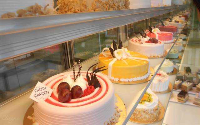Tiệm Bánh Fresh Garden Bakery - Láng Hạ