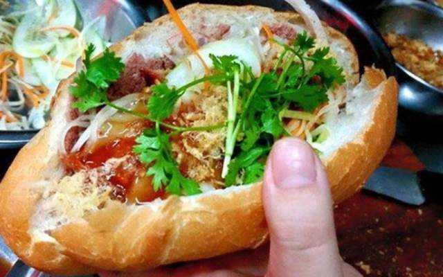 Tiệm Bánh Gia Bảo