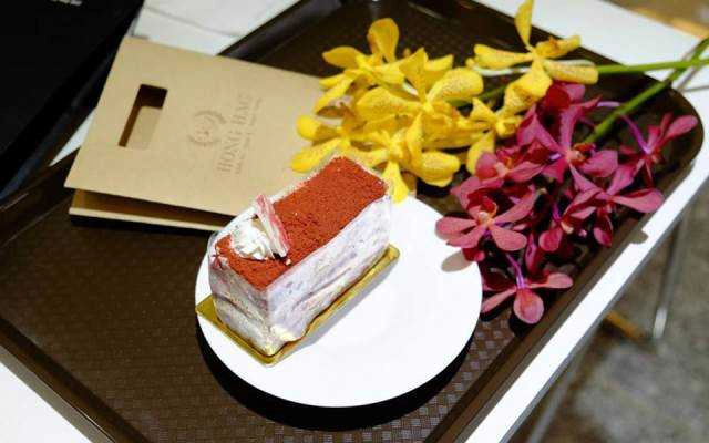 Tiệm Bánh Hồng Hạc Bakery