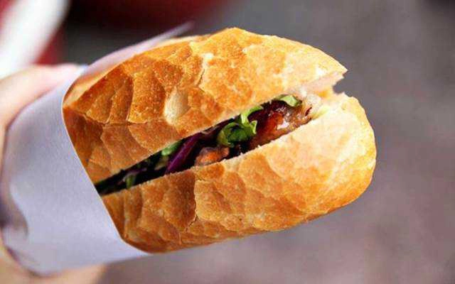Tiệm Bánh Bánh Mì Hồng Hoa - Nguyễn Văn Tráng