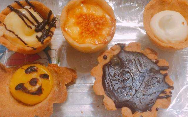 Tiệm Bánh Hong Kong Bakery - Hai Bà Trưng