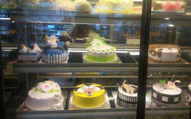 Tiệm Bánh Lâm Phát Bakery