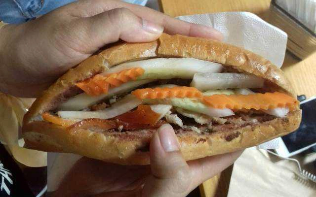 Tiệm Bánh Lò Bánh Mì An Gia Vinh