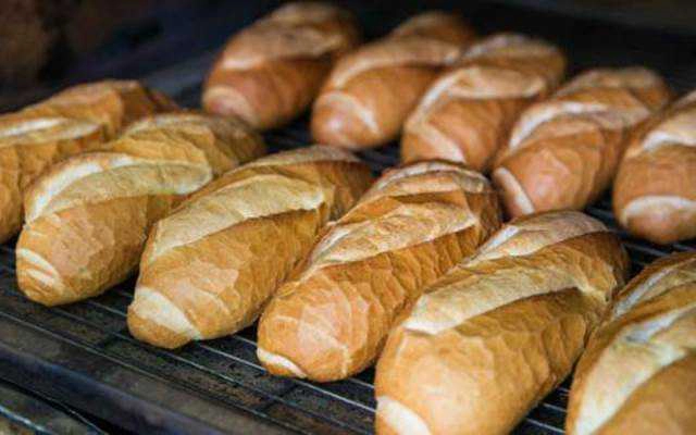 Tiệm Bánh Lò Bánh Mì Hùng Loan