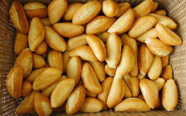 Tiệm Bánh Long Hải - Bánh Mì & Bánh Ngọt