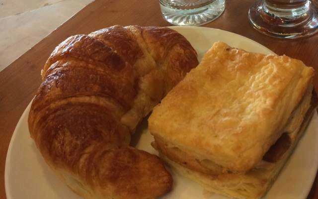 Tiệm Bánh Minh Tâm Bakery - Lê Văn Lương