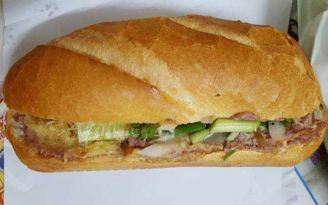 Tiệm Bánh Ngọc Thủy - Bánh Mì Pate