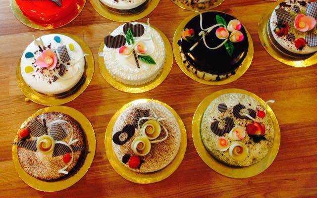 Tiệm Bánh Nguyệt Hằng - Bánh Kem & Hoa Tươi