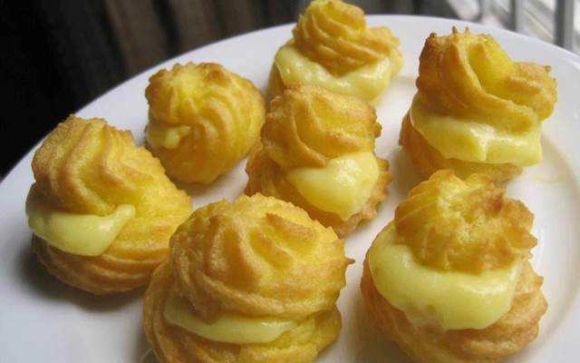 Tiệm Bánh Nhỏ