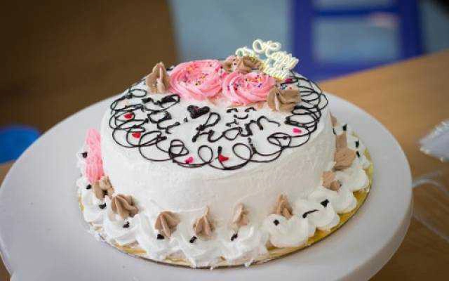 Tiệm Bánh Phúc Lộc Bakery