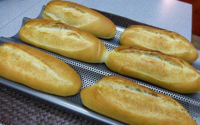 Tiệm Bánh Phương Nam - Bánh Ngọt & Bánh Mì