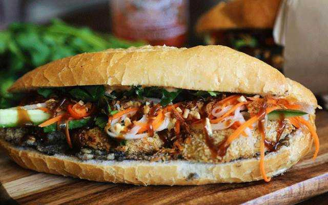 Tiệm Bánh Quang Anh - Bánh Mì & Bánh Giò