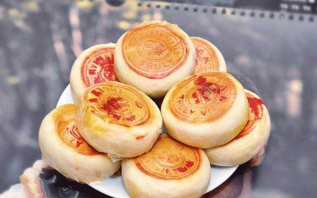 Tiệm Bánh Tân Phúc Thịnh - Bánh Pía Sóc Trăng
