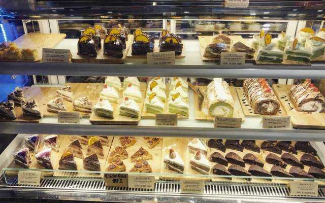 Tiệm Bánh Thành Phát Bakery - Lê Trọng Tấn
