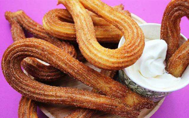 Tiệm Bánh Churros Box - Crescent Mall