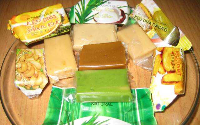 Tiệm Bánh Trần Phụng Hảo - Kẹo Dừa