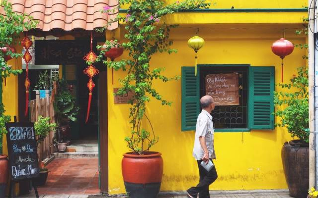 Quán Ăn Tiệm Cà Phê Hoa Giấy