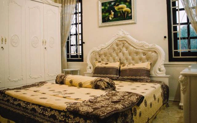 Timothy Homestay