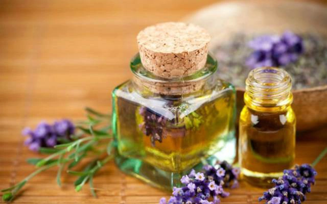 Tinh Dầu Thiên Nhiên Organic