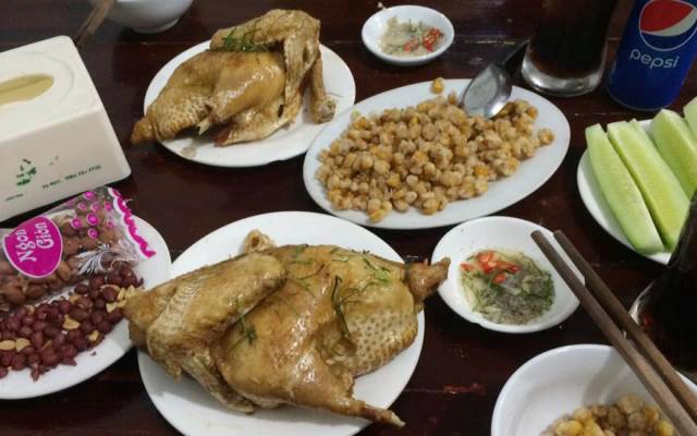 Quán Ăn Tỉnh Quyên - Gà Tươi Mạnh Hoạch