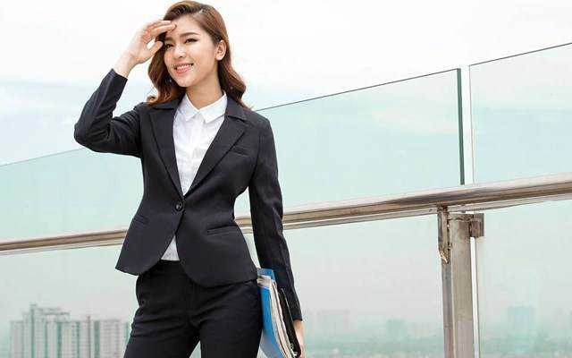Tng Fashion - Vincom Lê Văn Việt
