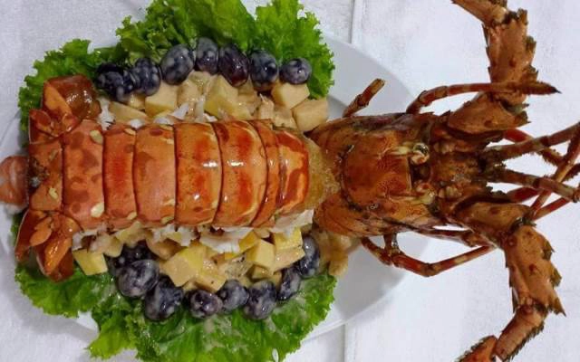 Quán Ăn Tôm Hùm Quán
