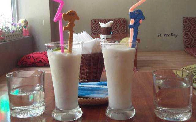 Tomorrow Cafe - Ngụy Như Kon Tum