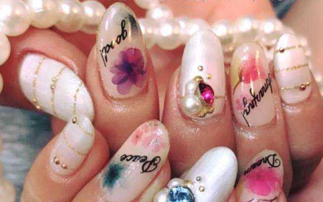 TOP NAIL - Spa, Beauty & Personal Care