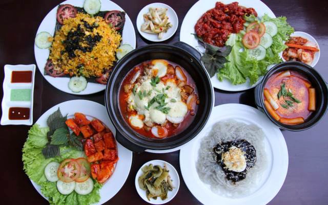 Quán Ăn Topokki One BBQ