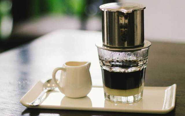 Trạm Bia & Cà Phê iLốp Plus