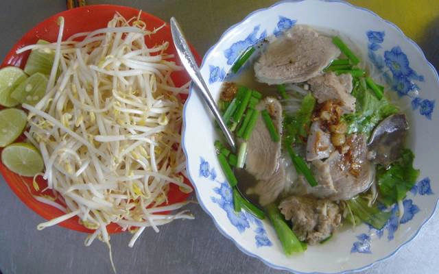 Quán Ăn Trần Dậu - Hủ Tiếu Bình Dân