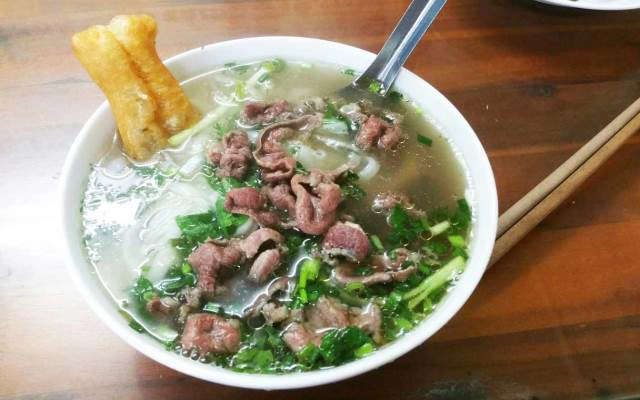Quán Ăn Trần Toản - Phở Bò Gia Truyền