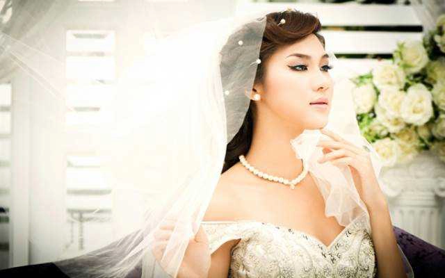 Trang điểm, make up Bonlee Makeup - Artist & Bridal