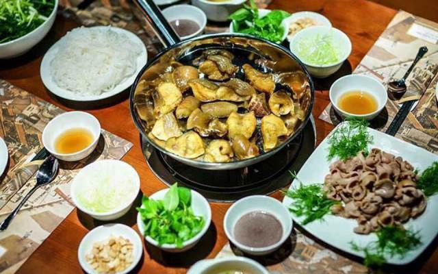 Quán Ăn Tre Xanh 5 - Gà Mạnh Hoạch & Chả Cá Kinh Bắc